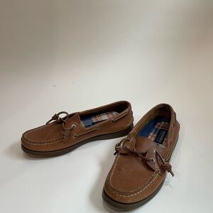 Sperry Tan Leather Boat Shoes
